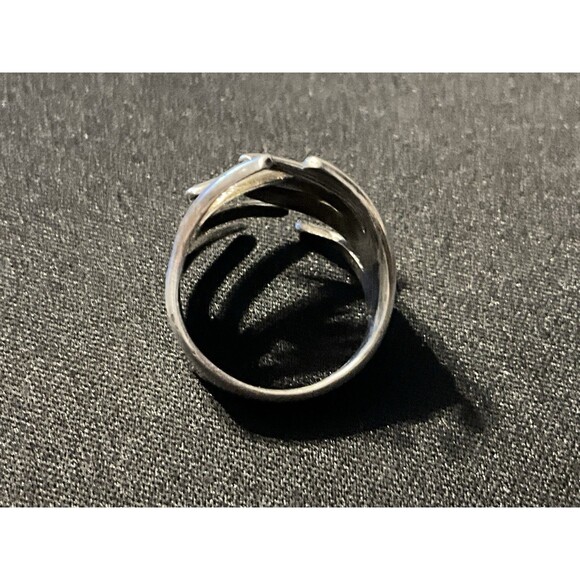 Vintage 925 Mexico Signed Interlocking Fingers Rare Ring Size 7 - Picture 4 of 5